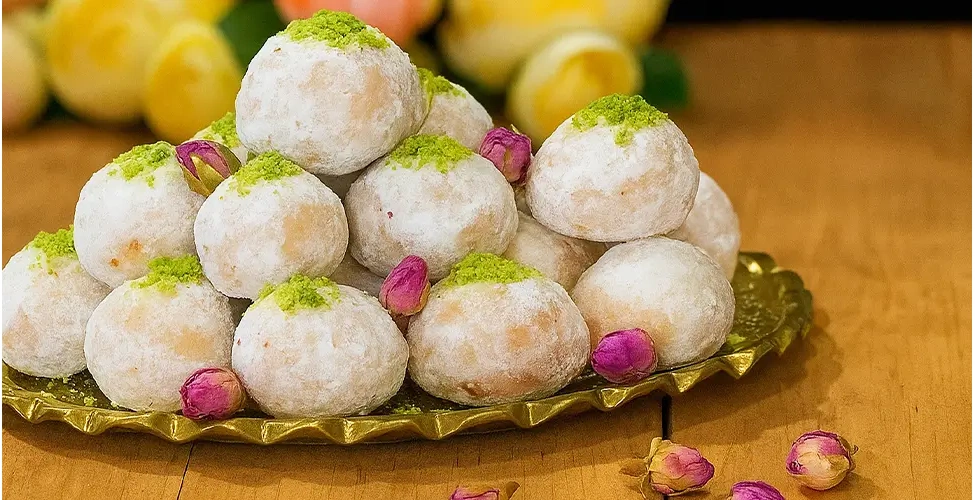 شیرینی قطاب