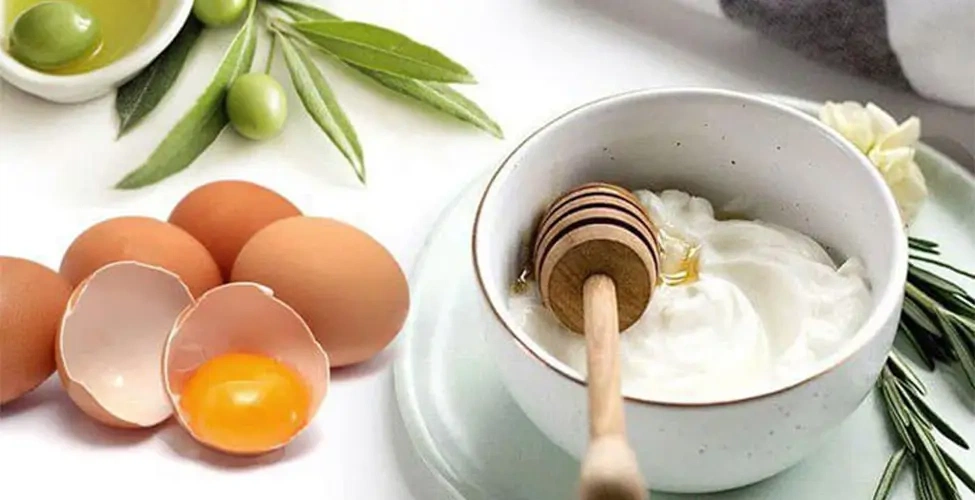 تخم مرغ و ماست