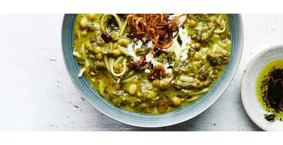طرز تهیه آش رشته