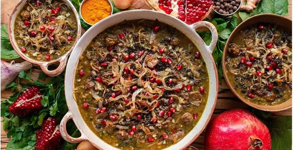 سرو مجلسی آش انار