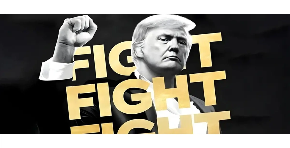 پوستر ترامپ با شعار Fight, Fight, Fight