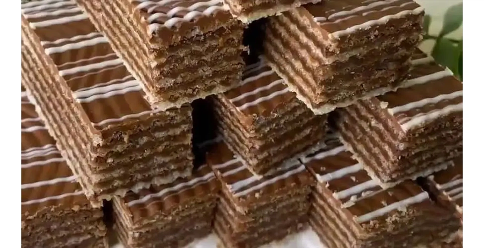 شیرینی میکادو