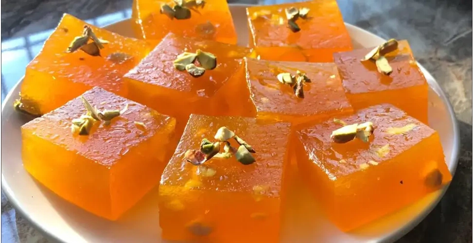 مسقطی زعفرانی