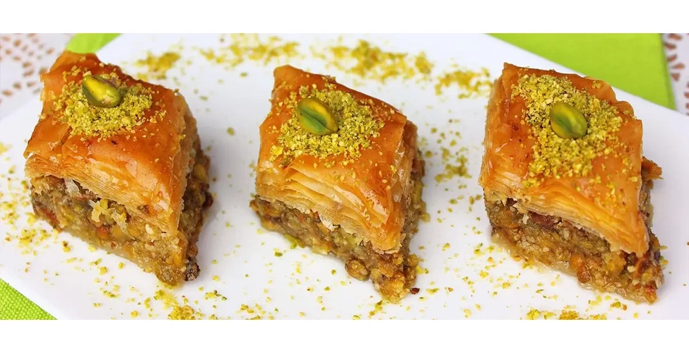 سرو باقلوا