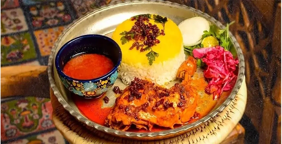 زرشک پلو با مرغ مجلسی