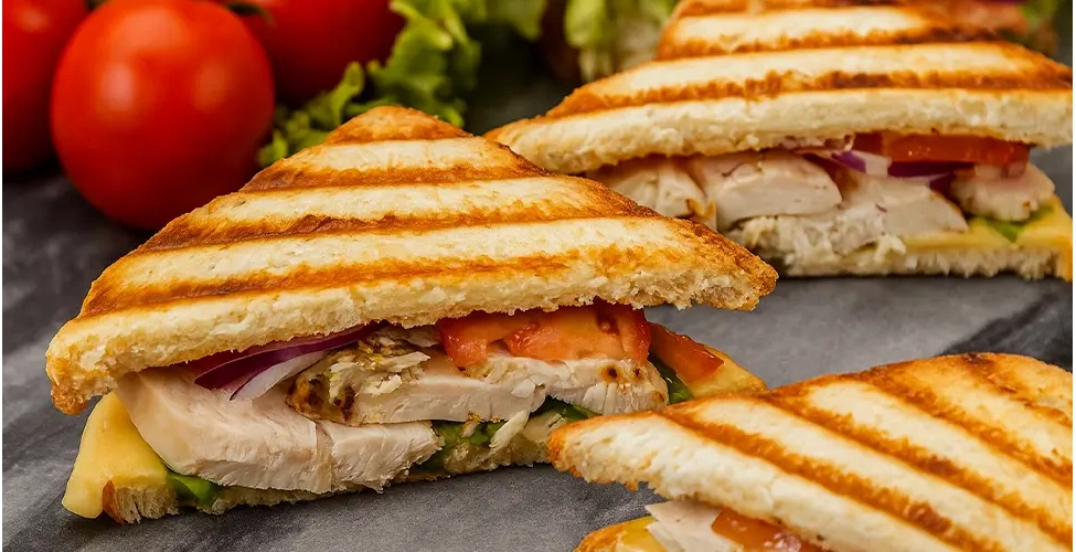 اسنک مرغ گریل شده