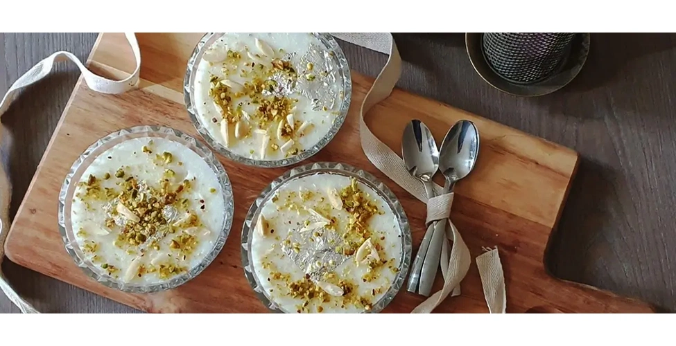 طرز تهیه فرنی ساده و خوشمزه